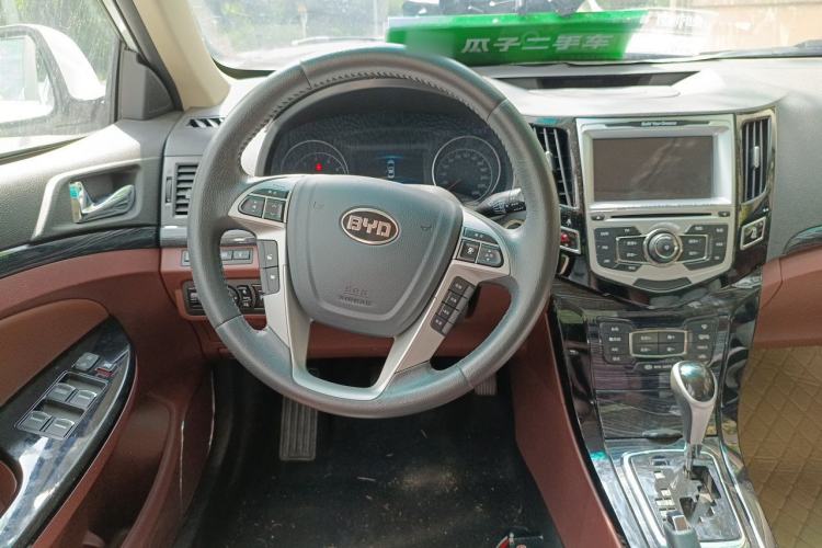 Used BYD Surui 2015 1.5L Automatic Luxury Model Steering Wheel