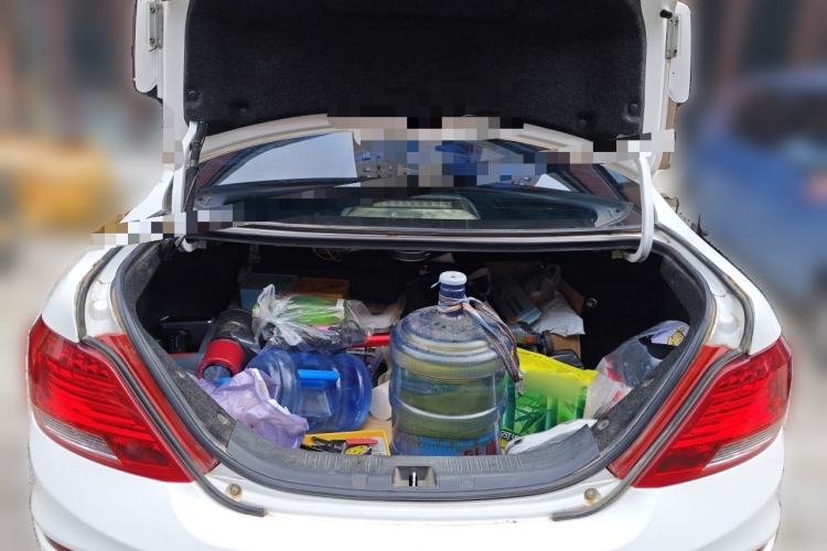 Used BYD Surui 2015 Revised Version 1.5L Manual Luxury Edition Trunk