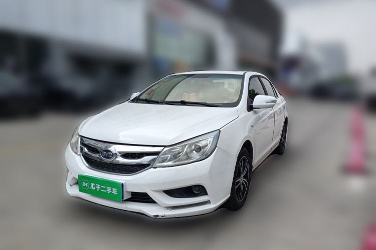 Used BYD Surui 2015 1.5L Manual Luxury Model Guazi used car, China used car export, Used car for sale, Used  cars, Cheapest cars for sale
