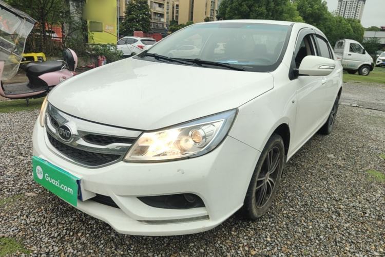 Used BYD Surui 2015 Revised Version 1.5L Manual Luxury Edition Guazi used car, China used car export, Used car for sale, Used cars, Cheapest cars for sale
