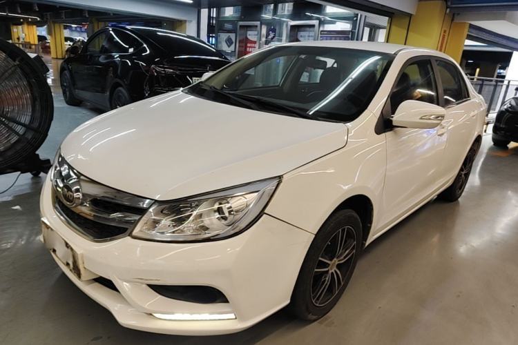 Used BYD Surui 2015 1.5L Manual Comfort Model Guazi used car, China used car export, Used car for sale, Used  cars, Cheapest cars for sale