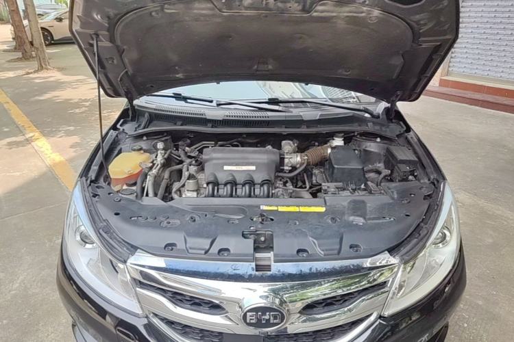 Used BYD Surui 2016 1.5L Manual Elite Edition Engine Bay