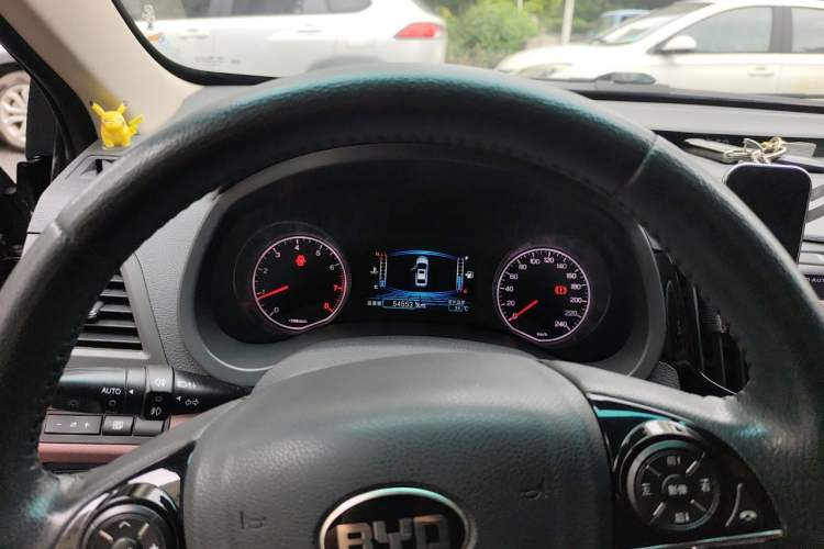 Used BYD Surui 2016 1.5L Manual Elite Edition Instrument Cluster