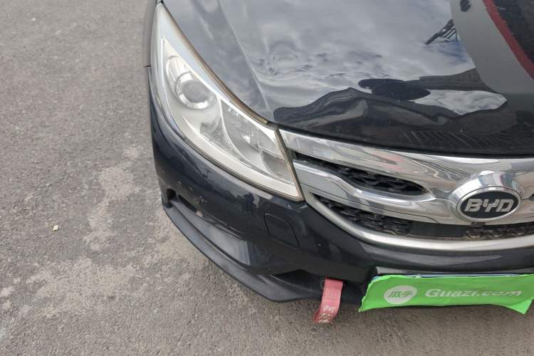 Used BYD Surui 2016 1.5L Manual Elite Edition Right Front Headlight