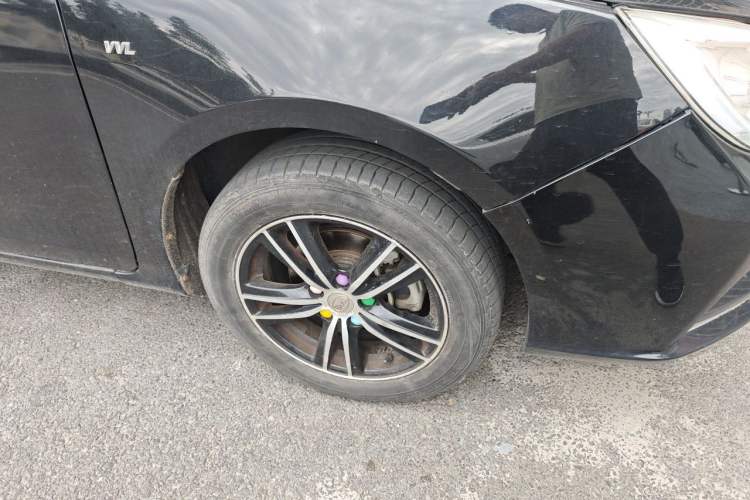 Used BYD Surui 2016 1.5L Manual Elite Edition Right Front Wheel Hub