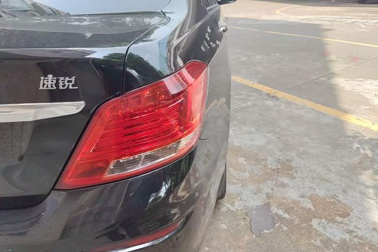 Used BYD Surui 2016 1.5L Manual Elite Edition Right Rear Taillight