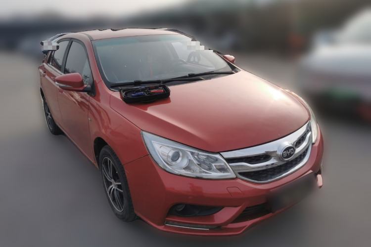 Used BYD Surui 2016 1.5L Manual Elite Edition Front Right 45 Deg