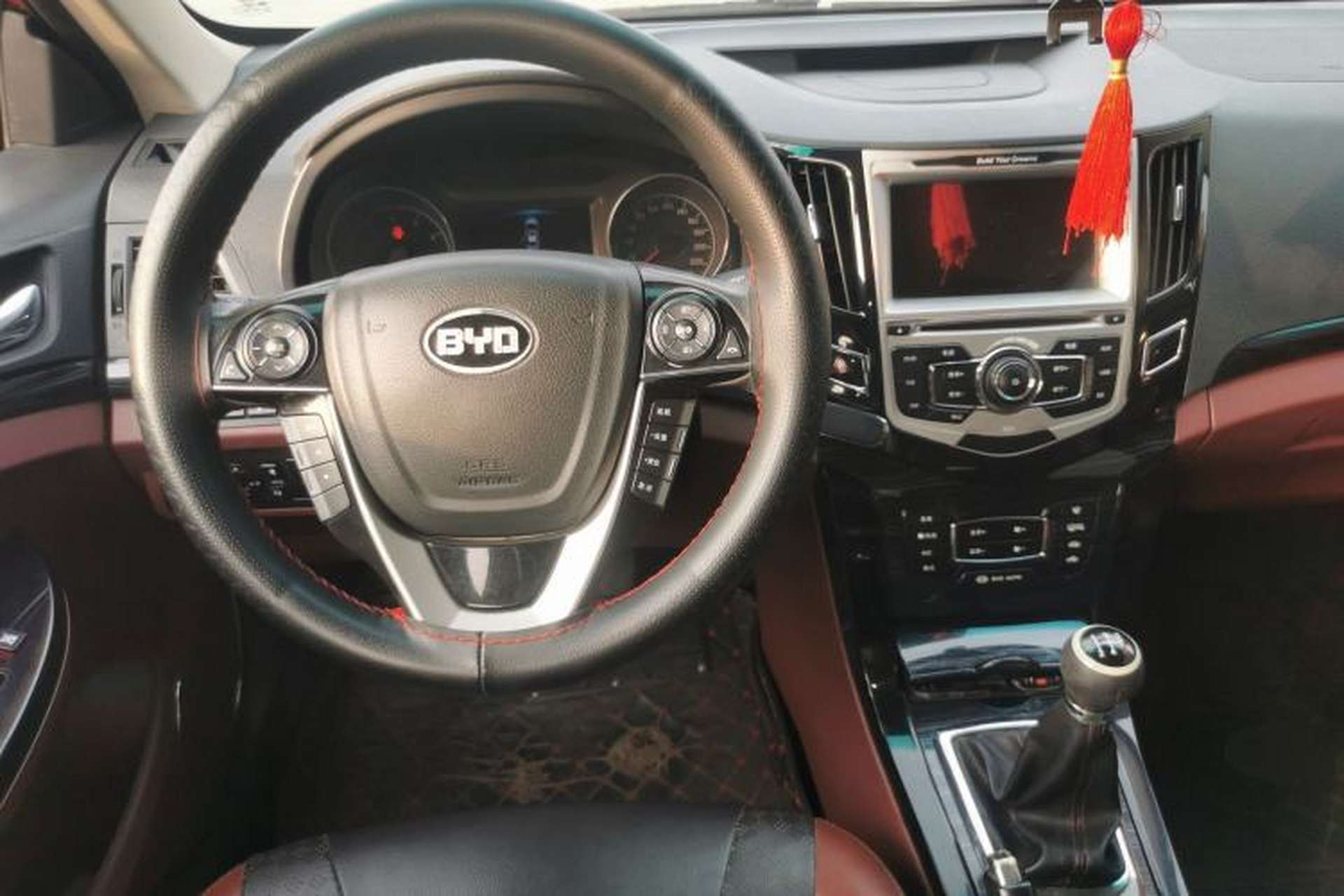 Used BYD Surui 2016 1.5L Manual Elite Edition Steering Wheel