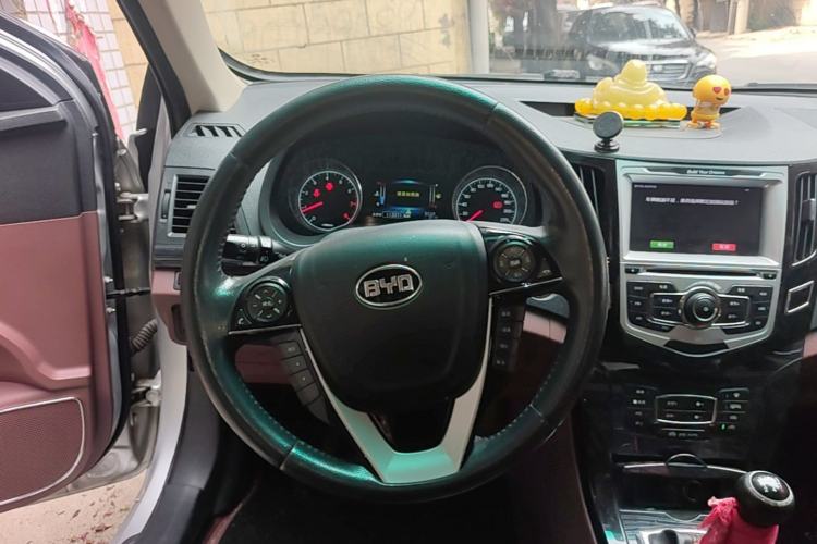 Used BYD Surui 2016 1.5L Manual Elite Edition Steering Wheel