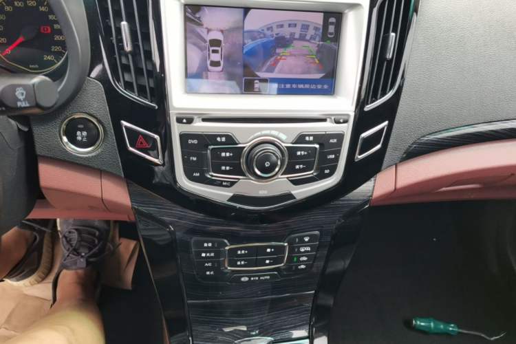 Used BYD Surui 2016 1.5L Manual Elite Edition Audio And AC Panel