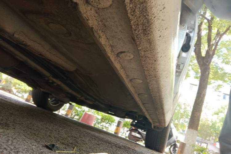 Used BYD Surui 2016 1.5L Manual Elite Edition Chassis Front Left
