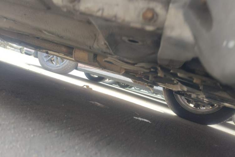Used BYD Surui 2016 1.5L Manual Elite Edition Chassis Front Right