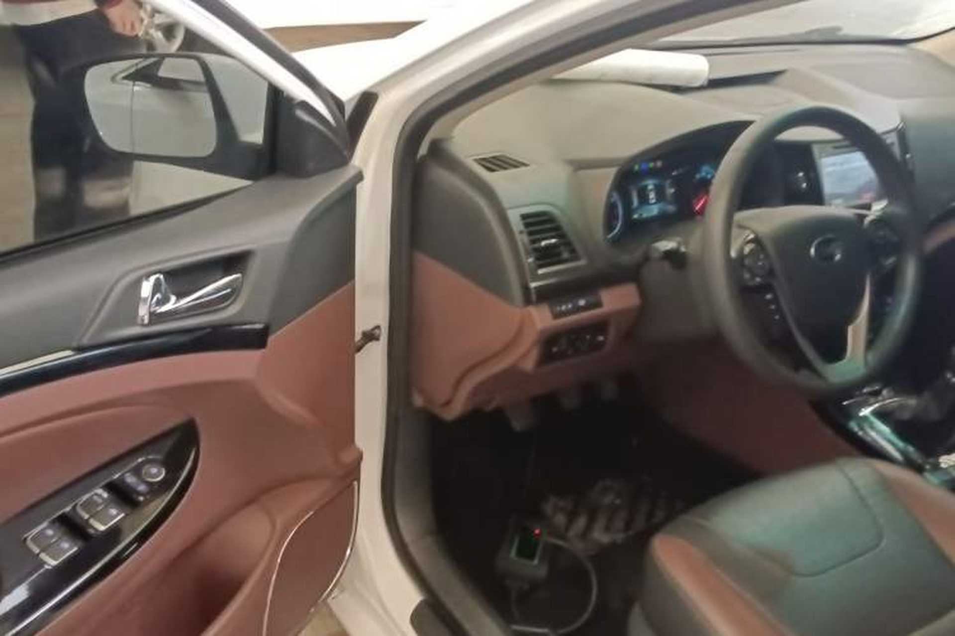 Used BYD Surui 2016 1.5L Manual Elite Edition Driver Seat