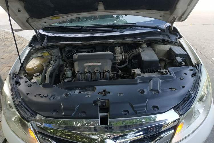 Used BYD Surui 2016 1.5L Manual Elite Edition Engine Bay