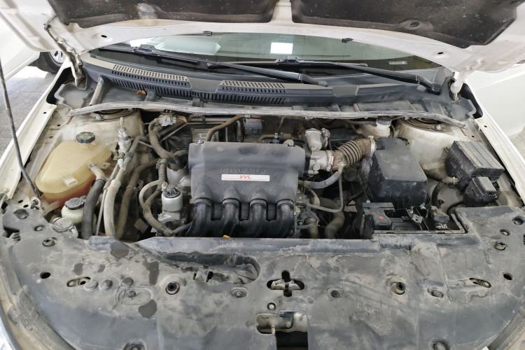 Used BYD Surui 2016 1.5L Manual Elite Edition Engine Bay