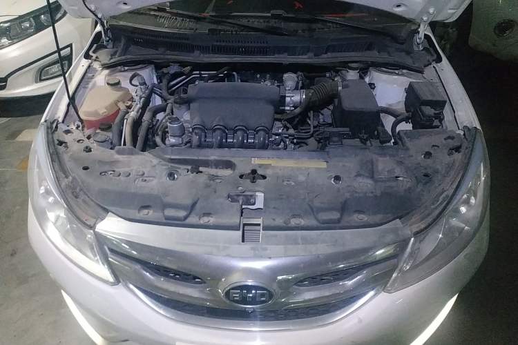 Used BYD Surui 2016 1.5L Manual Elite Edition Engine Bay