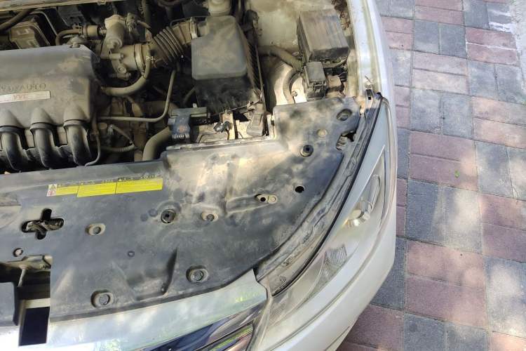 Used BYD Surui 2016 1.5L Manual Elite Edition Engine Bay Left