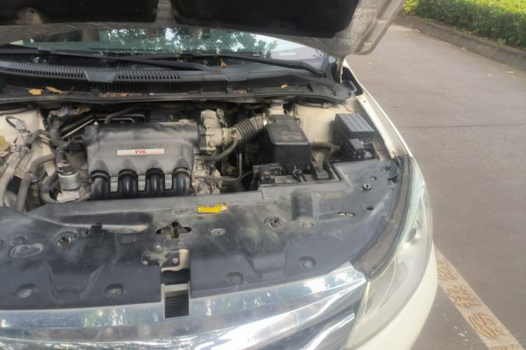 Used BYD Surui 2016 1.5L Manual Elite Edition Engine Bay Left