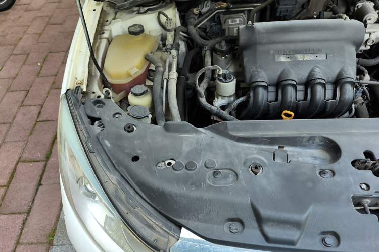 Used BYD Surui 2016 1.5L Manual Elite Edition Engine Bay Right