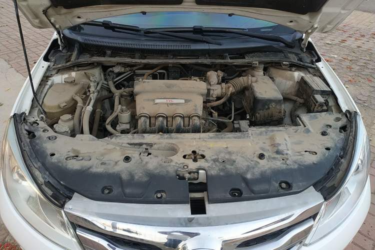 Used BYD Surui 2016 1.5L Manual Elite Edition Engine Bay