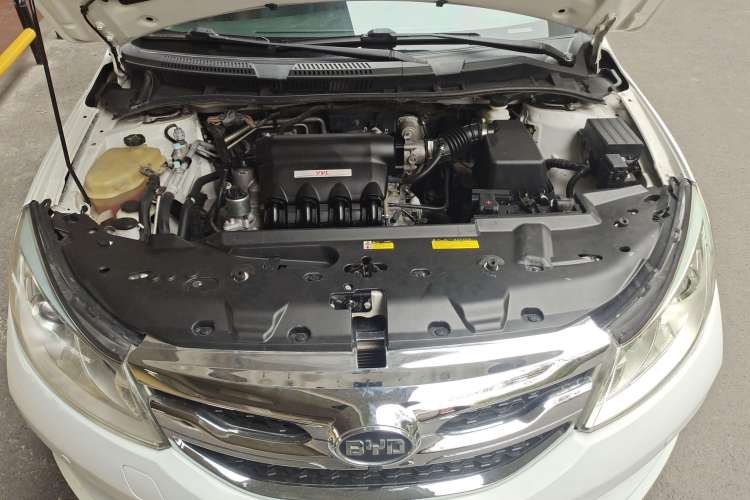 Used BYD Surui 2016 1.5L Manual Elite Edition Engine Bay