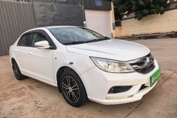 Used BYD Surui 2016 1.5L Manual Elite Edition Exterior 4