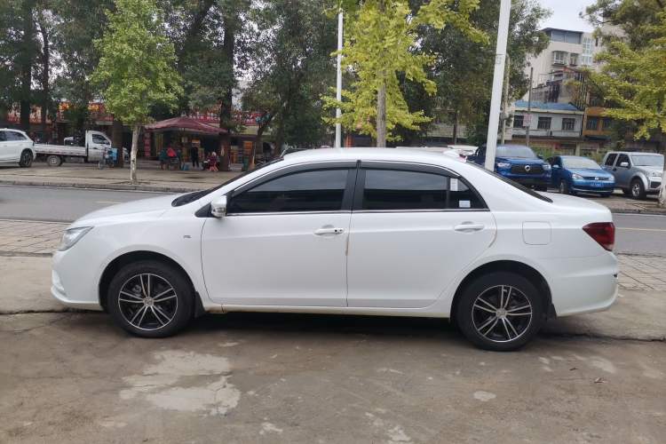Used BYD Surui 2016 1.5L Manual Elite Edition Exterior 5