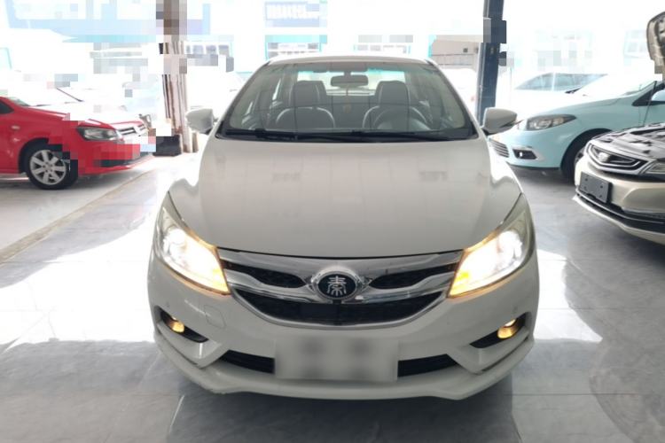 Used BYD Surui 2016 1.5L Manual Elite Edition Front