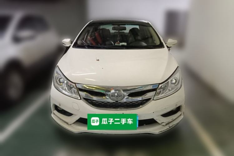 Used BYD Surui 2016 1.5L Manual Elite Edition Front