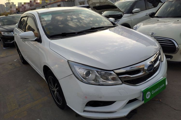 Used BYD Surui 2016 1.5L Manual Elite Edition Front Right 45 Deg