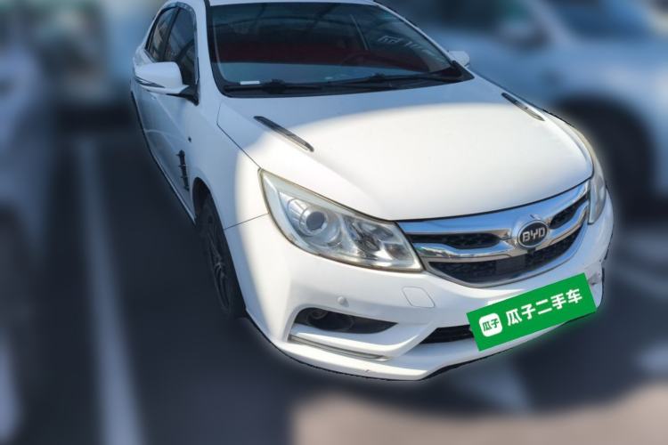 Used BYD Surui 2016 1.5L Manual Elite Edition Front Right 45 Deg