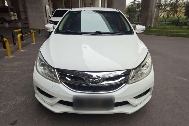 Used BYD Surui 2016 1.5L Manual Elite Edition Front