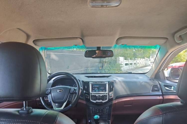 Used BYD Surui 2016 1.5L Manual Elite Edition Headliner