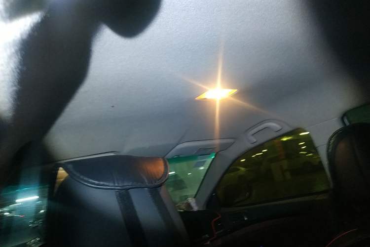 Used BYD Surui 2016 1.5L Manual Elite Edition Headliner