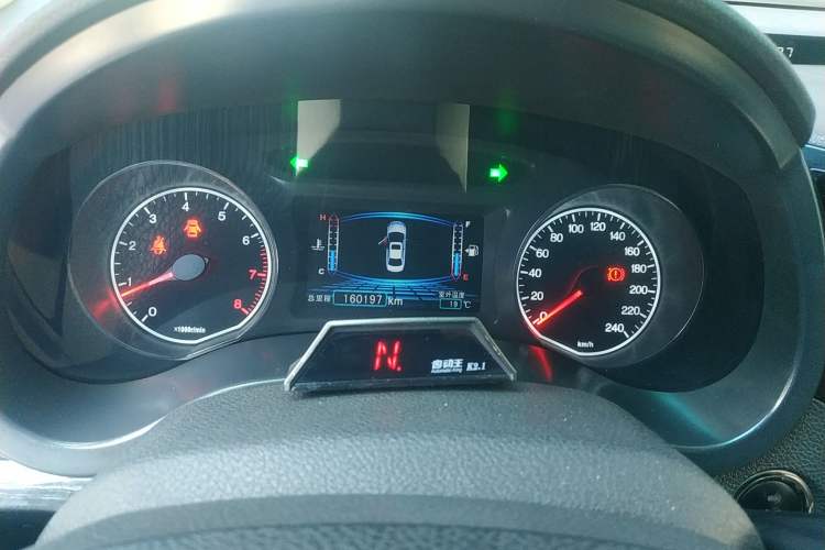 Used BYD Surui 2016 1.5L Manual Elite Edition Instrument Cluster