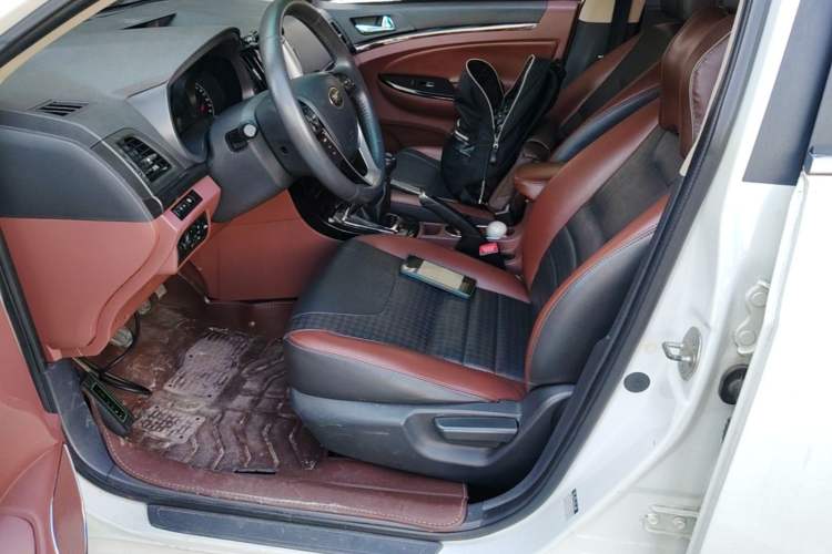 Used BYD Surui 2016 1.5L Manual Elite Edition Left Front Seat