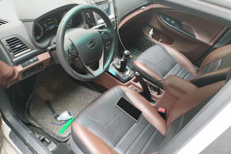 Used BYD Surui 2016 1.5L Manual Elite Edition Left Front Seat