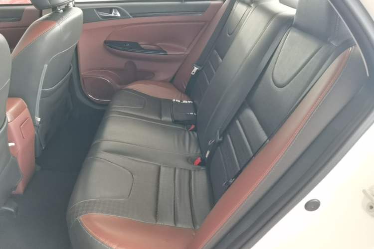 Used BYD Surui 2016 1.5L Manual Elite Edition Left Rear Seat