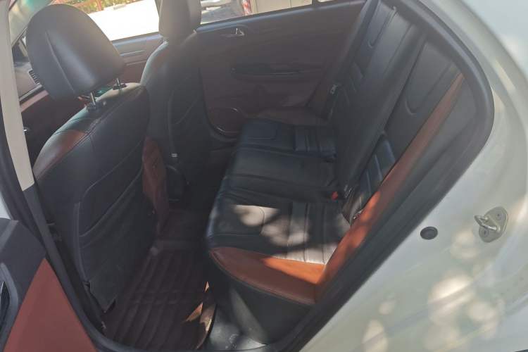 Used BYD Surui 2016 1.5L Manual Elite Edition Left Rear Seat