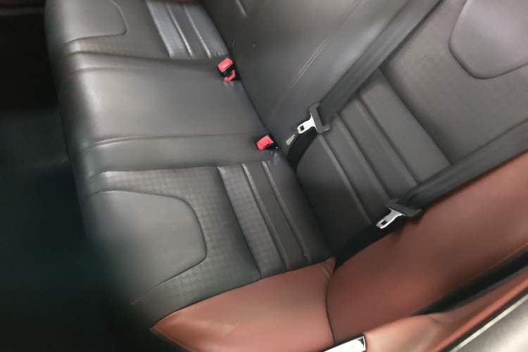 Used BYD Surui 2016 1.5L Manual Elite Edition Left Rear Seat