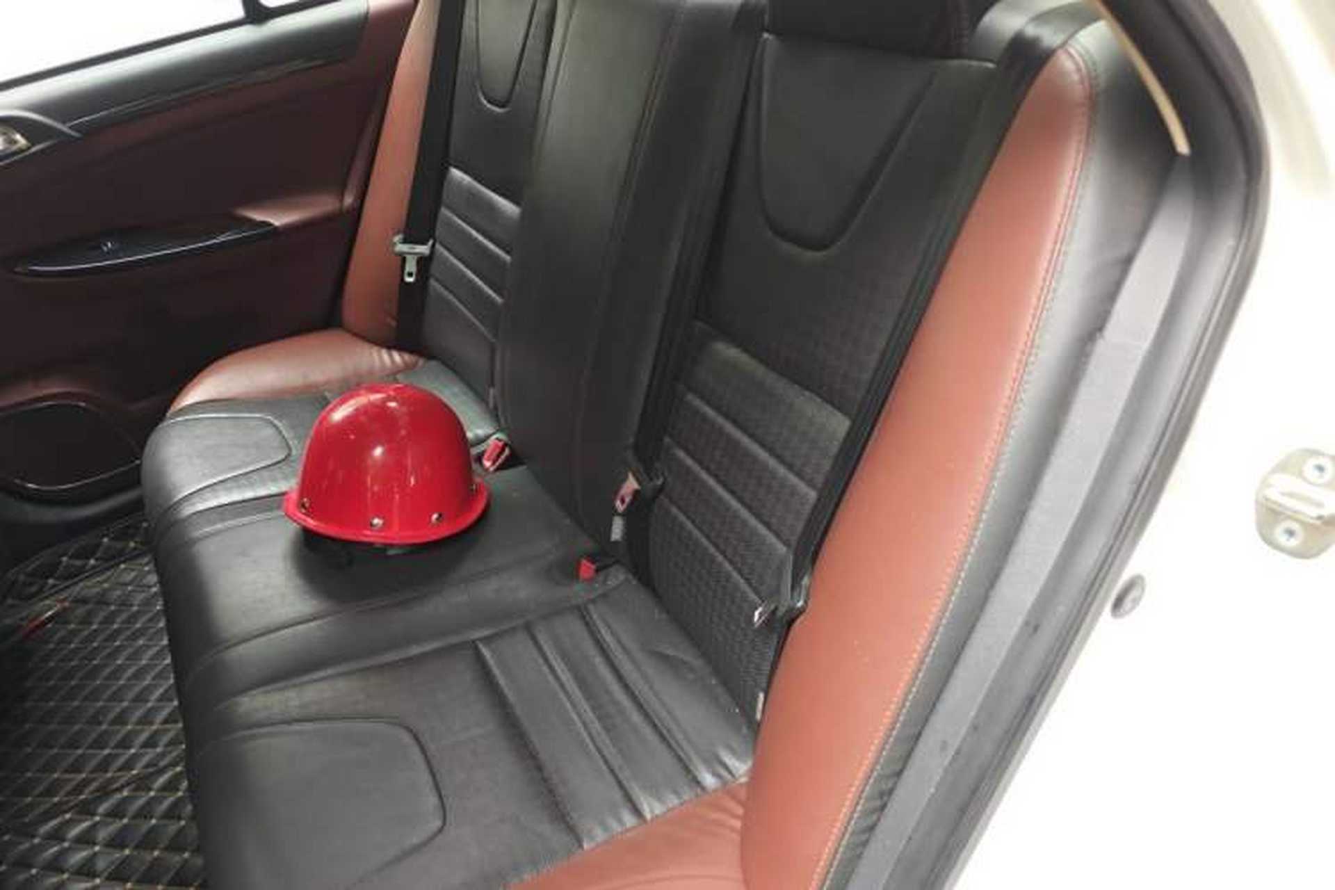 Used BYD Surui 2016 1.5L Manual Elite Edition Left Rear Seat