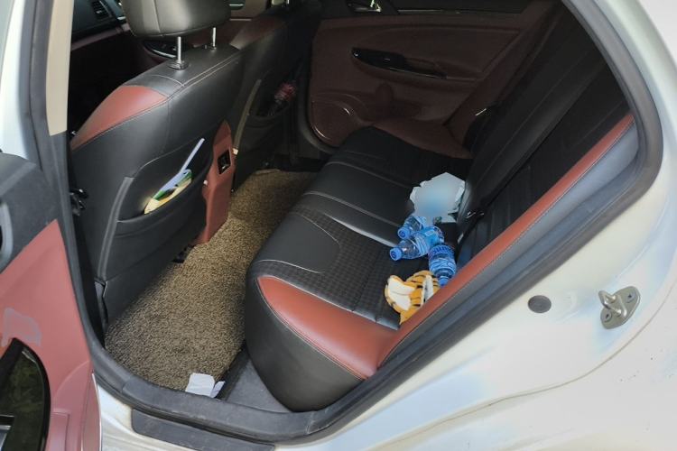 Used BYD Surui 2016 1.5L Manual Elite Edition Left Rear Seat