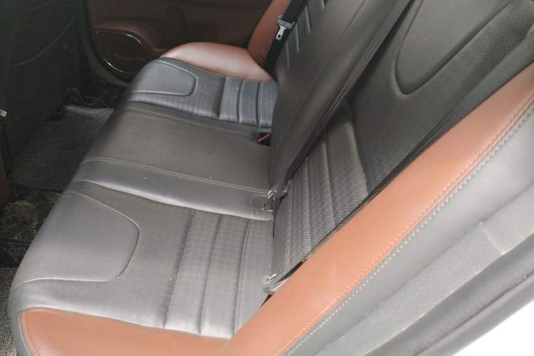 Used BYD Surui 2016 1.5L Manual Elite Edition Left Rear Seat
