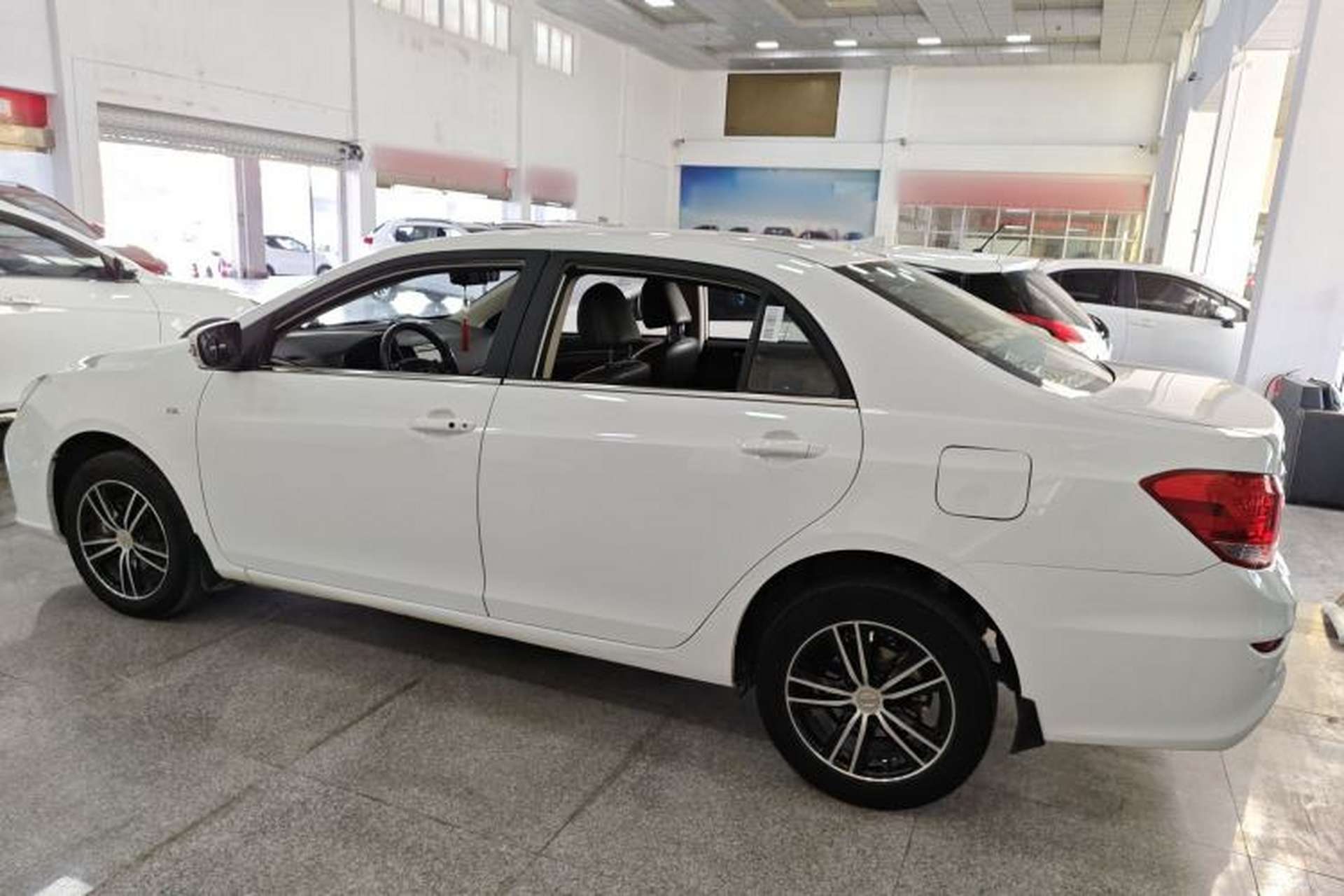 Used BYD Surui 2016 1.5L Manual Elite Edition Left Side