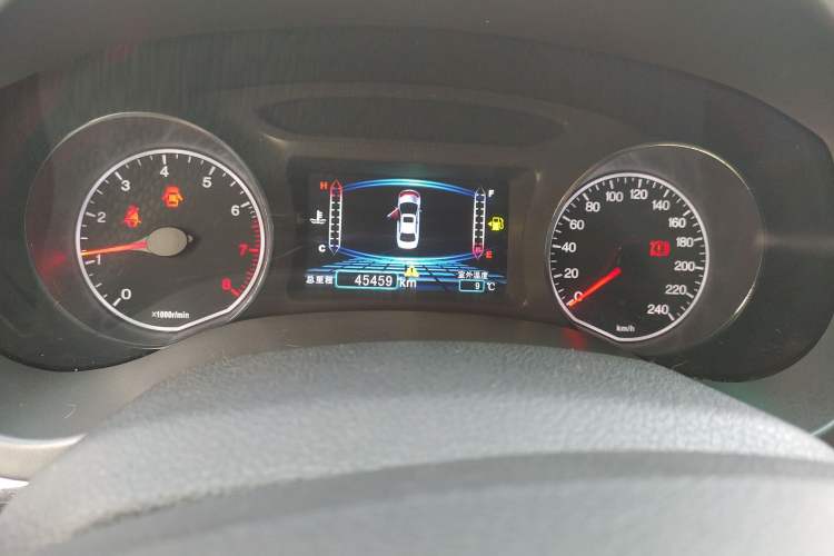 Used BYD Surui 2016 1.5L Manual Elite Edition Odometer Close Up