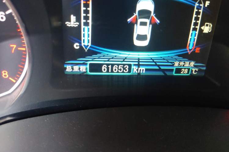 Used BYD Surui 2016 1.5L Manual Elite Edition Odometer Close Up