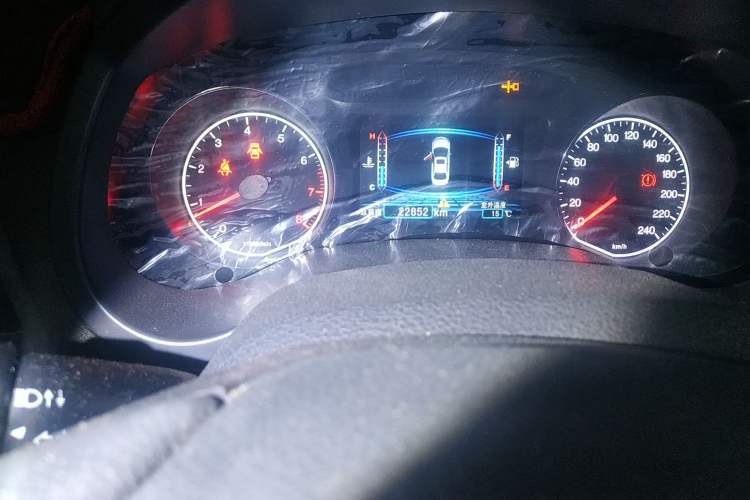 Used BYD Surui 2016 1.5L Manual Elite Edition Odometer Close Up