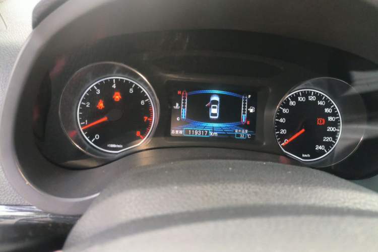 Used BYD Surui 2016 1.5L Manual Elite Edition Odometer Close Up