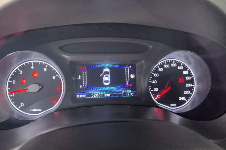 Used BYD Surui 2016 1.5L Manual Elite Edition Odometer Close Up