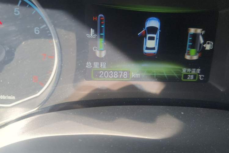 Used BYD Surui 2016 1.5L Manual Elite Edition Odometer Close Up